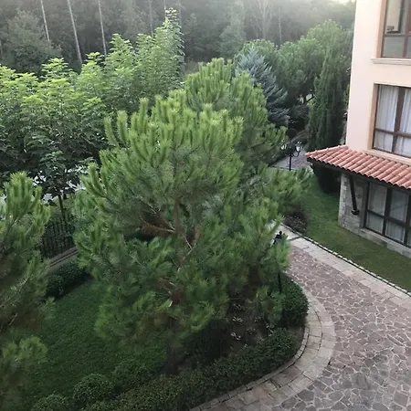 Апартамент Oasis Beach Club Studio *